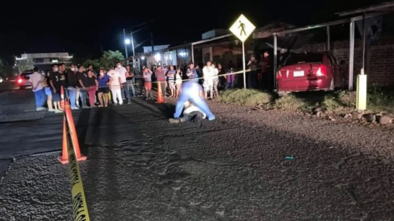 Dos peatones en supuesto estado de ebriedad