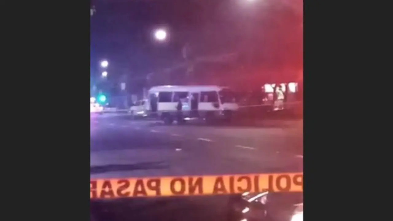 Asalto en microb&uacute;s