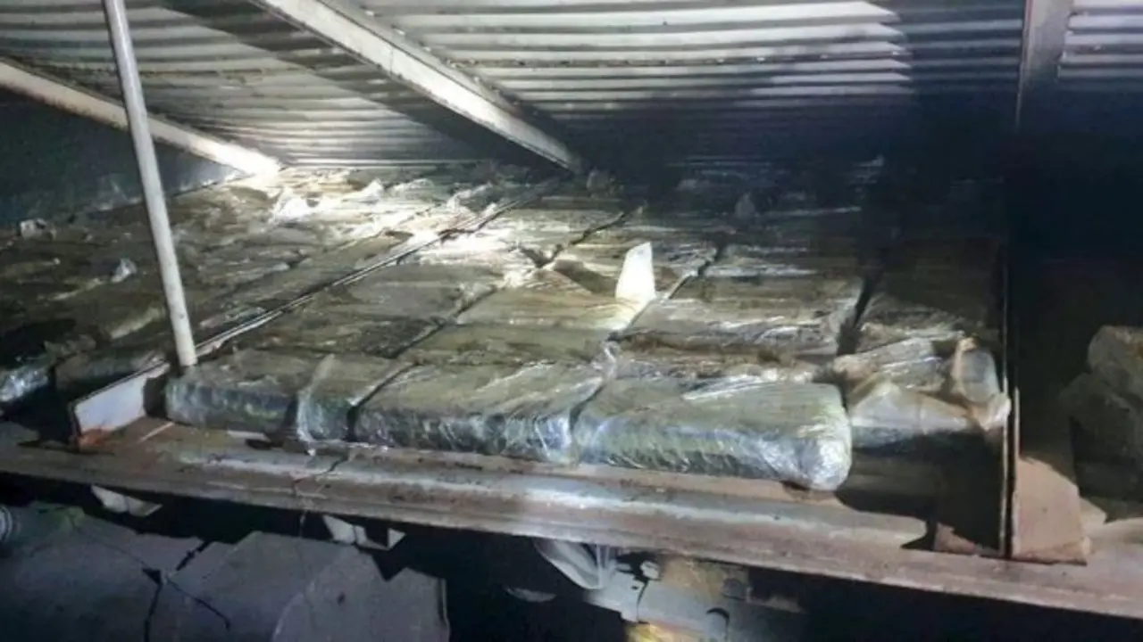 Decomisan 140 kilos de droga