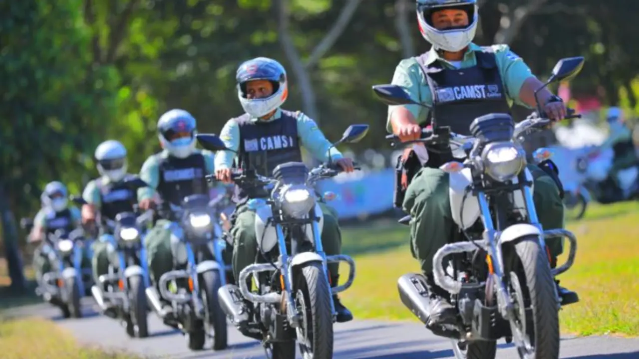 Flotas de motocicletas al CAMST