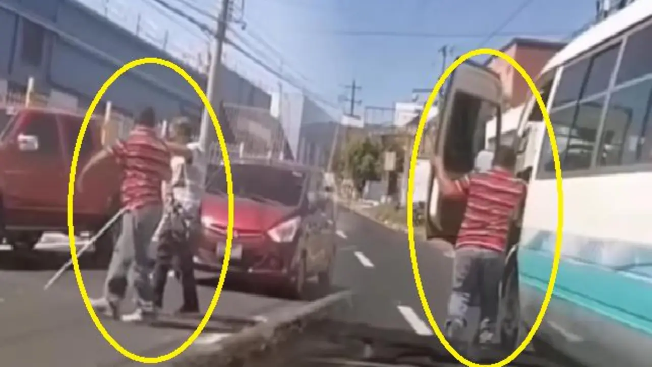 Microbusero de la 4T