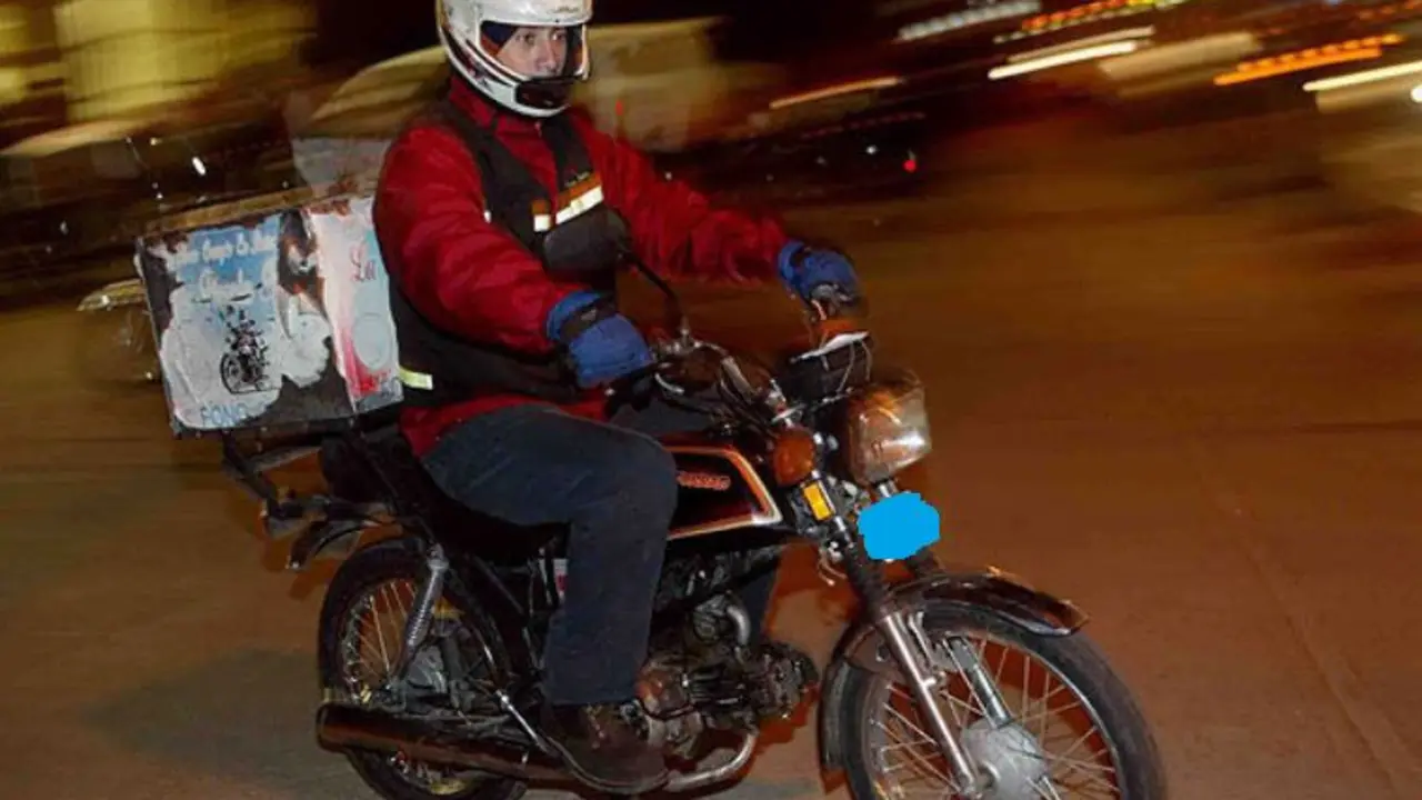 Repartidor de comida asaltado