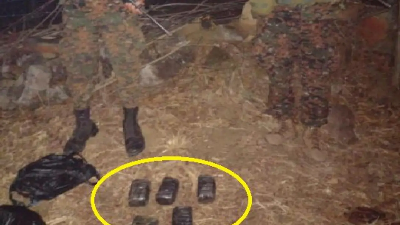 Cinco paquetes de marihuana en Metap&aacute;n