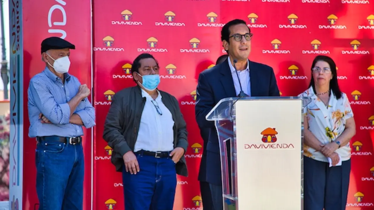 Inauguraci&oacute;n de la Expo VOLARTE 2021 en los redondeles de las Fuentes de Beethoven, el 26 de noviembre de 2021, en San Salvador, El Salvador.(Banco Davivienda Salvadore&ntilde;o Photo/Salvador Melendez)