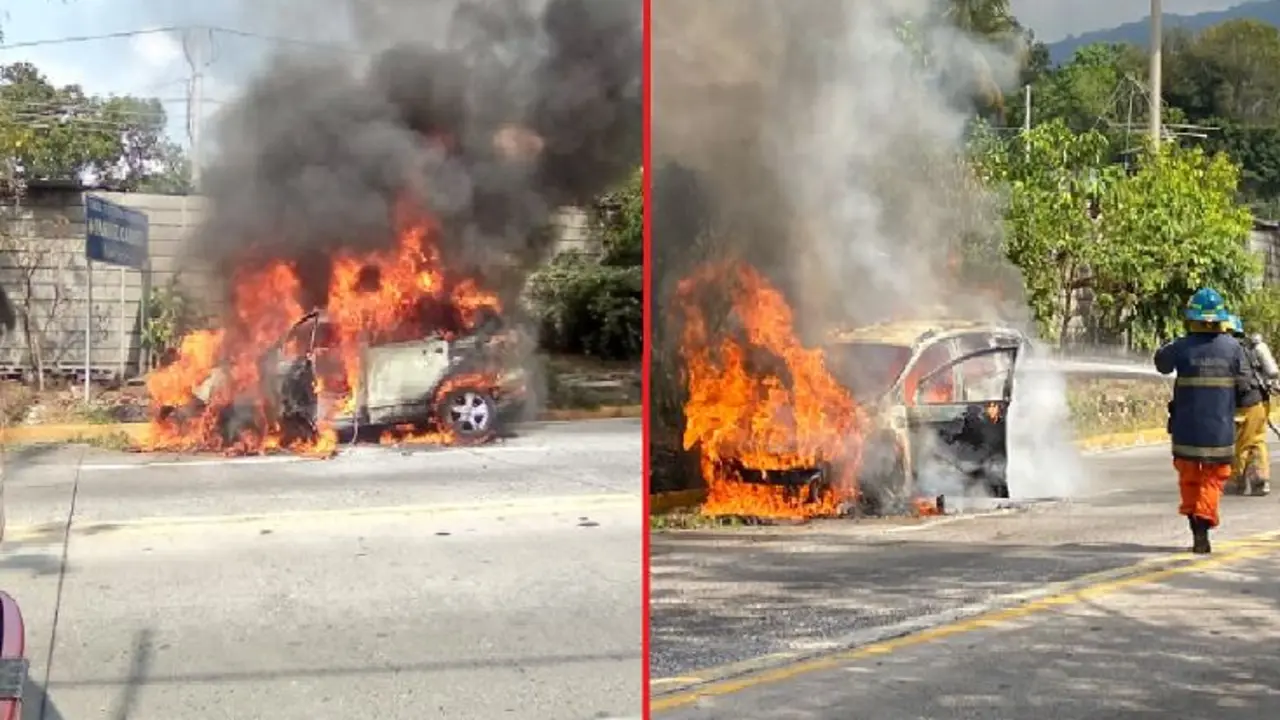 Camioneta quemada en Tecla