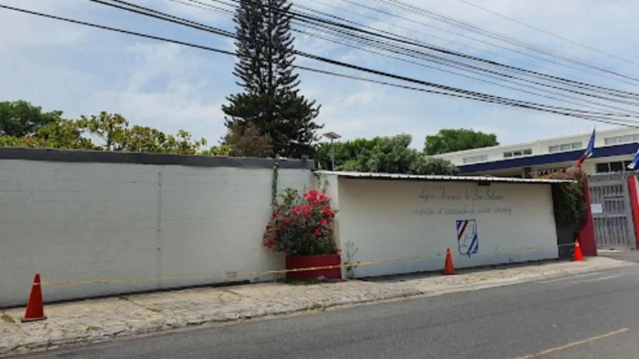 Liceo Franc&eacute;s ser&aacute; sancionado