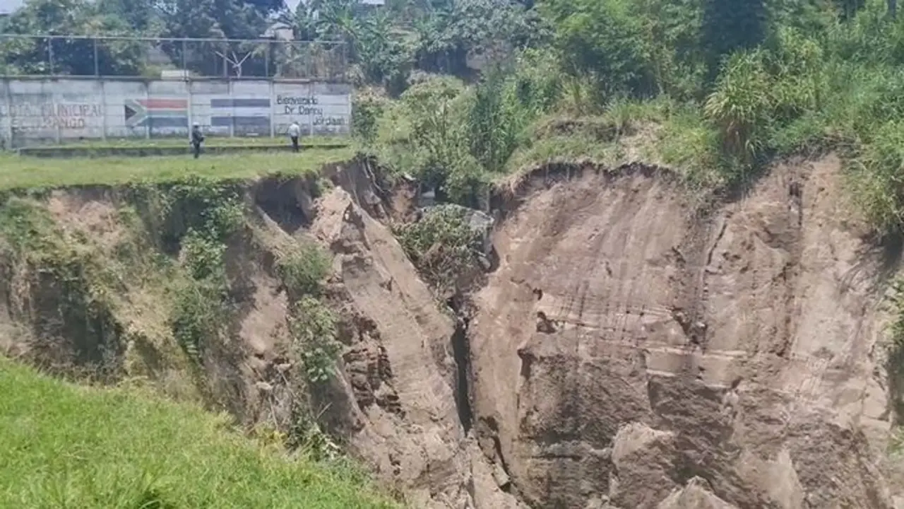 C&aacute;rcava en Centro Escolar Santa Eduviges