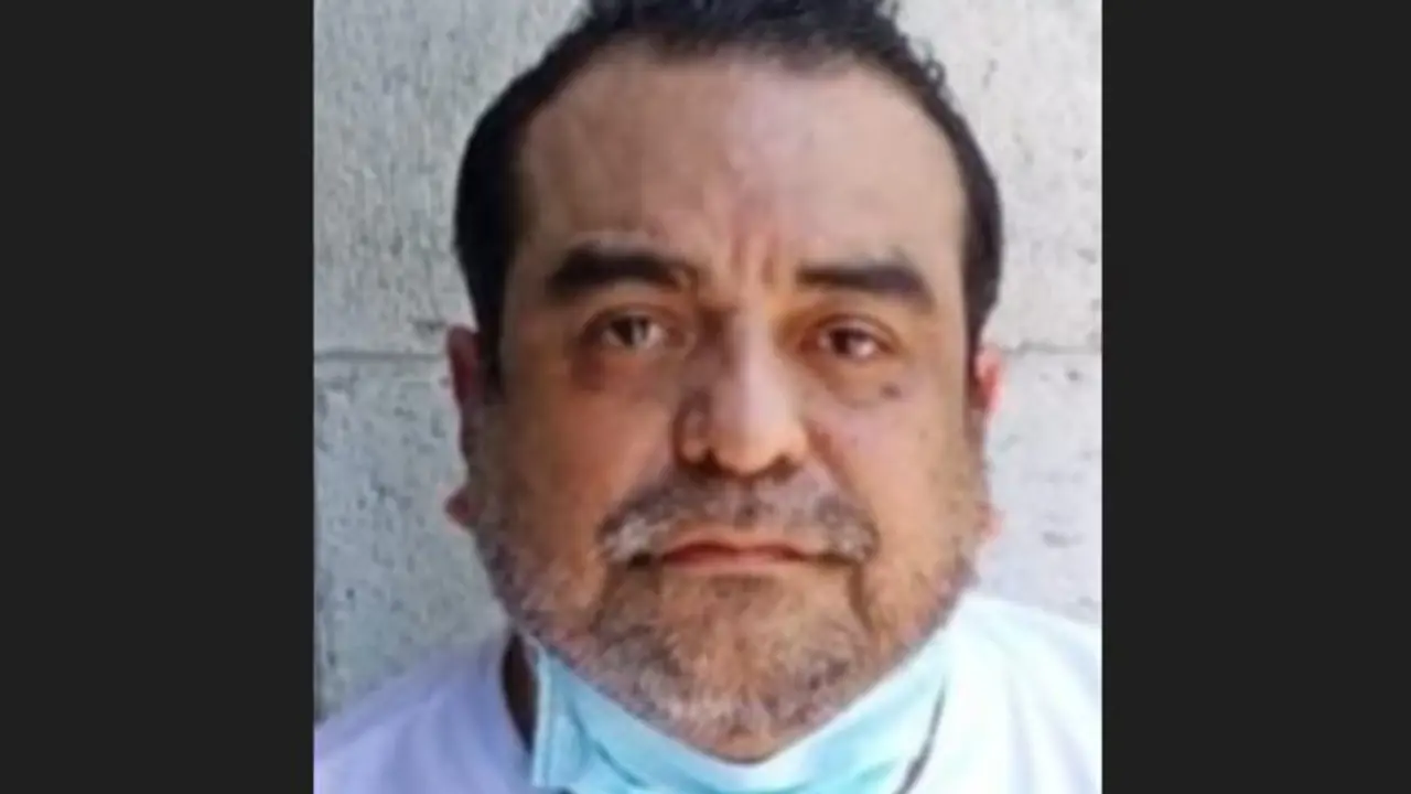 Por estafar con $12,000