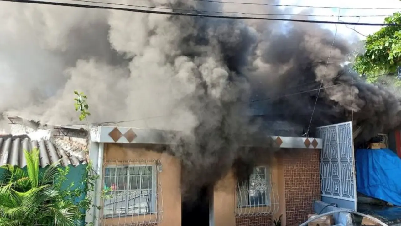 Casa donde se hac&iacute;an velas