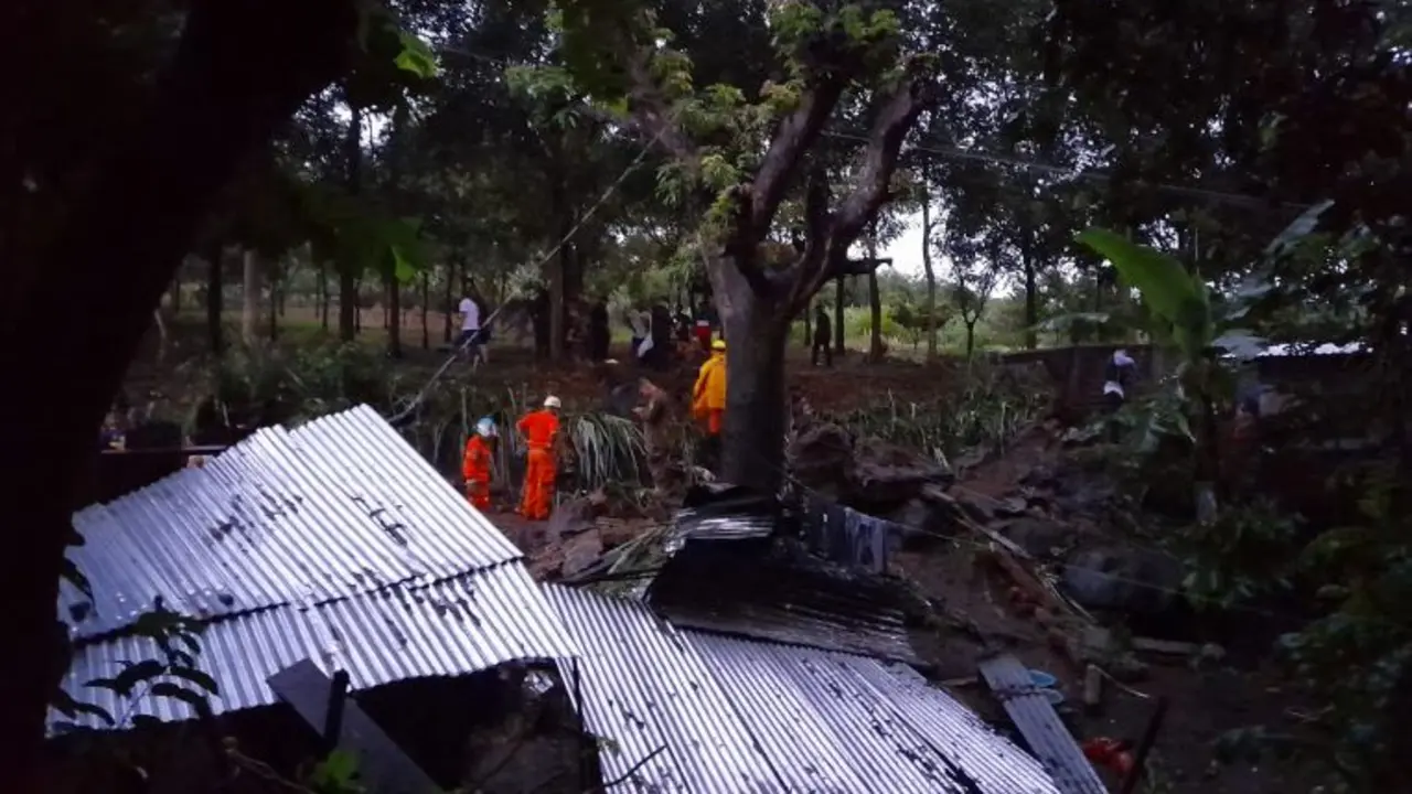 Joven de 18 a&ntilde;os muere soterrado