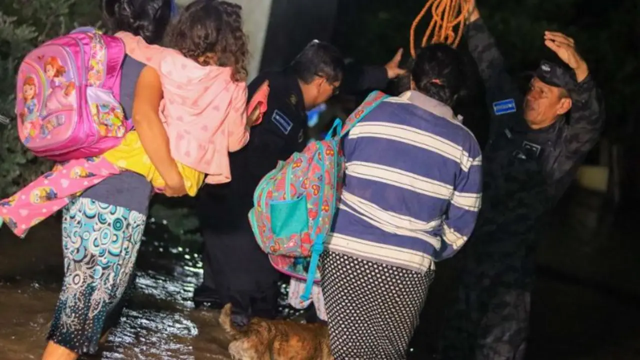 Cant&oacute;n Puerto Parada