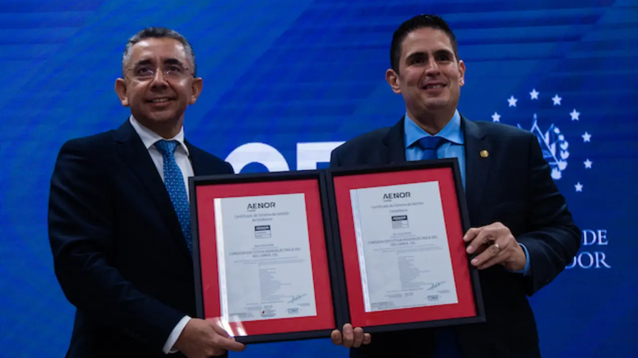 CEL ENTREGA CERTIFICACION_412