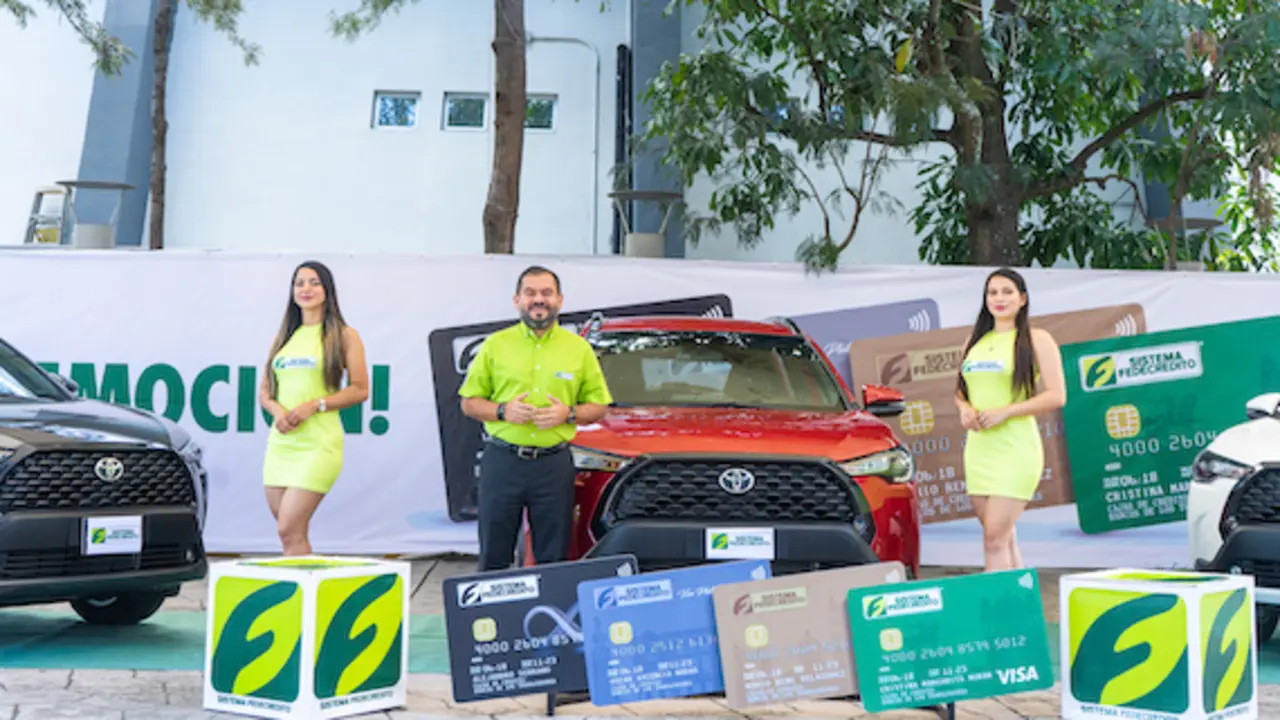 FEDECREDITO RIFA 3 CAMIONETAS TOYOTA 2023