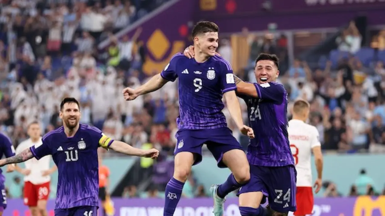 Argentina Polonia 2022 Julián Álvarez gol