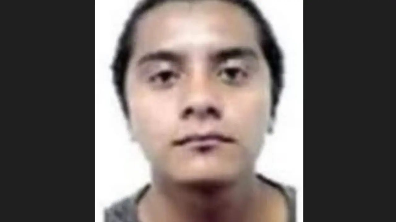 Fingi&oacute; ser polic&iacute;a para matar a dos hombres