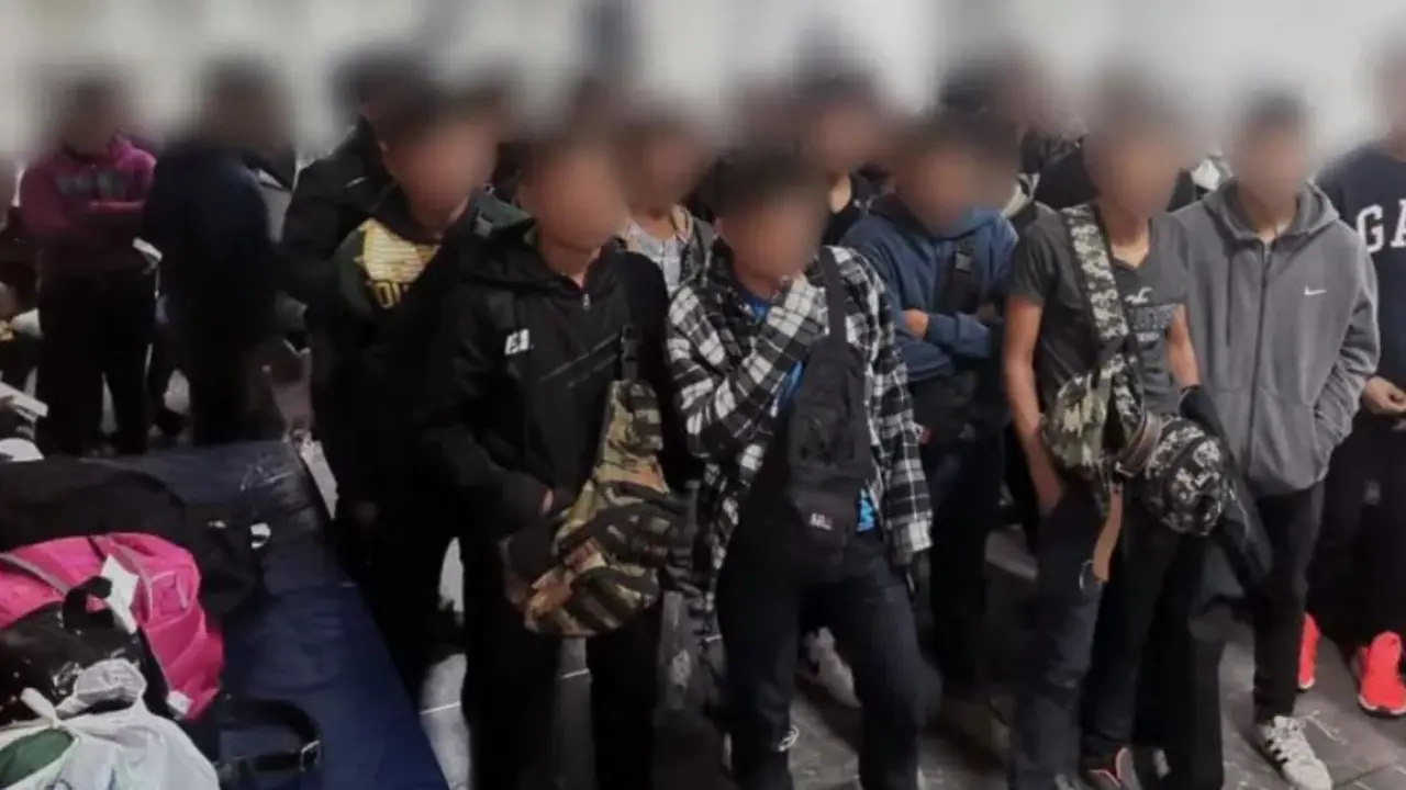 57 menores guatemaltecos