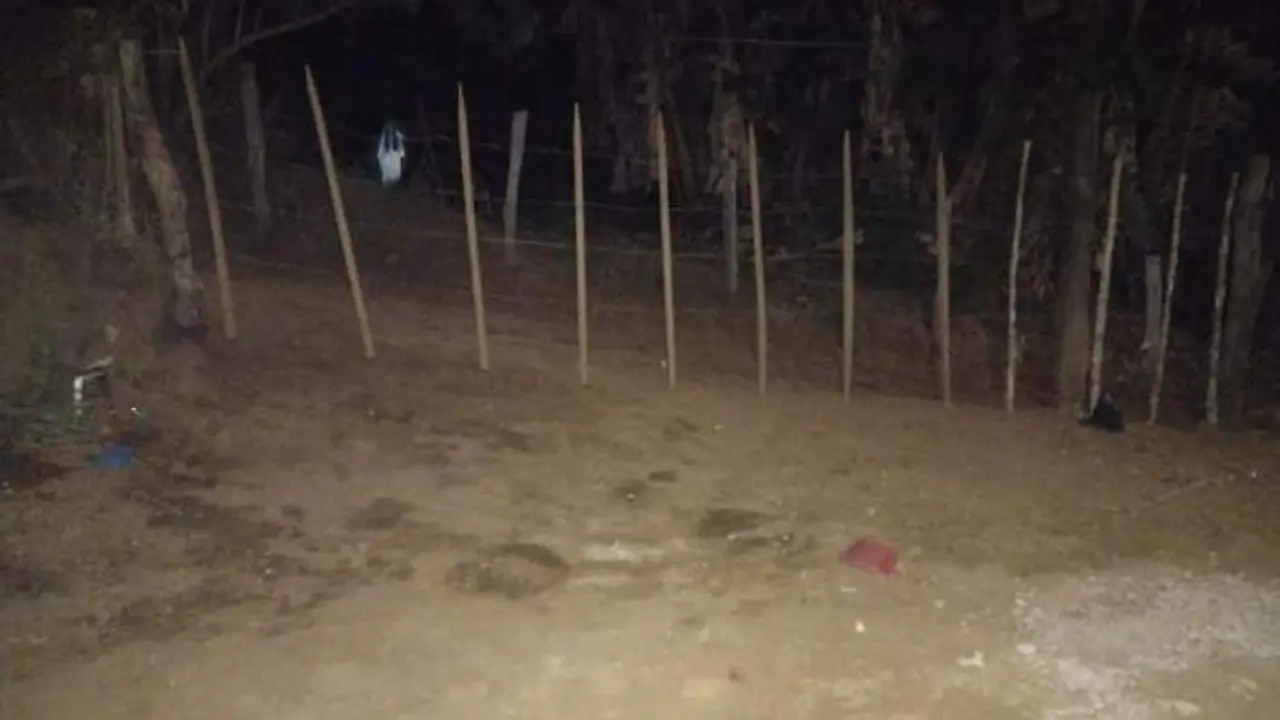 Mujer de blanco Usulut&aacute;n