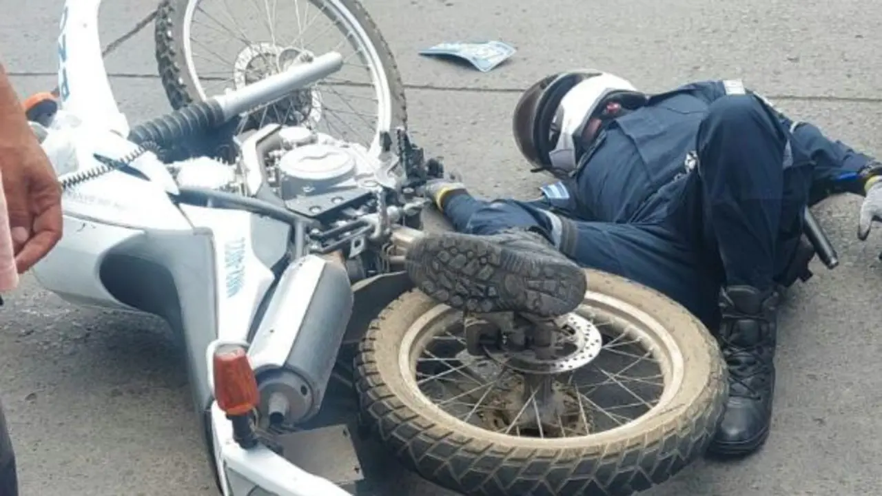 Polic&iacute;a atropellado en Santa Ana