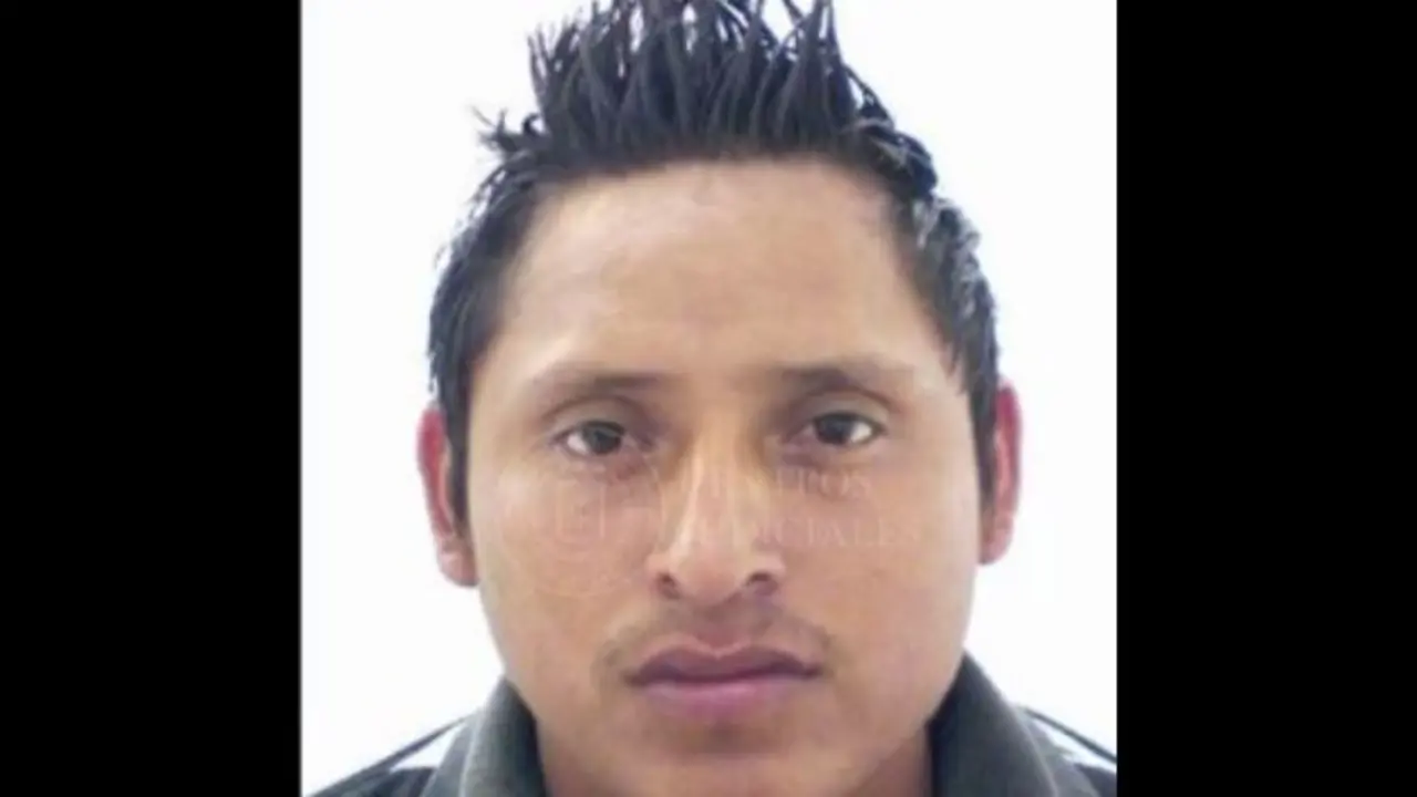 Mat&oacute; a machetazos a su novia de 17