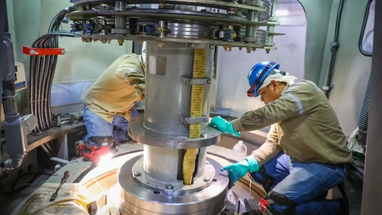 Mantenimiento central 5 de noviembre CEL