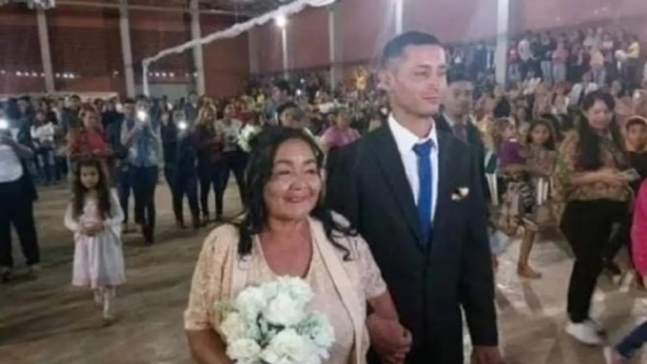 Boda de mujer de 70 con hombre de 27 a&ntilde;os