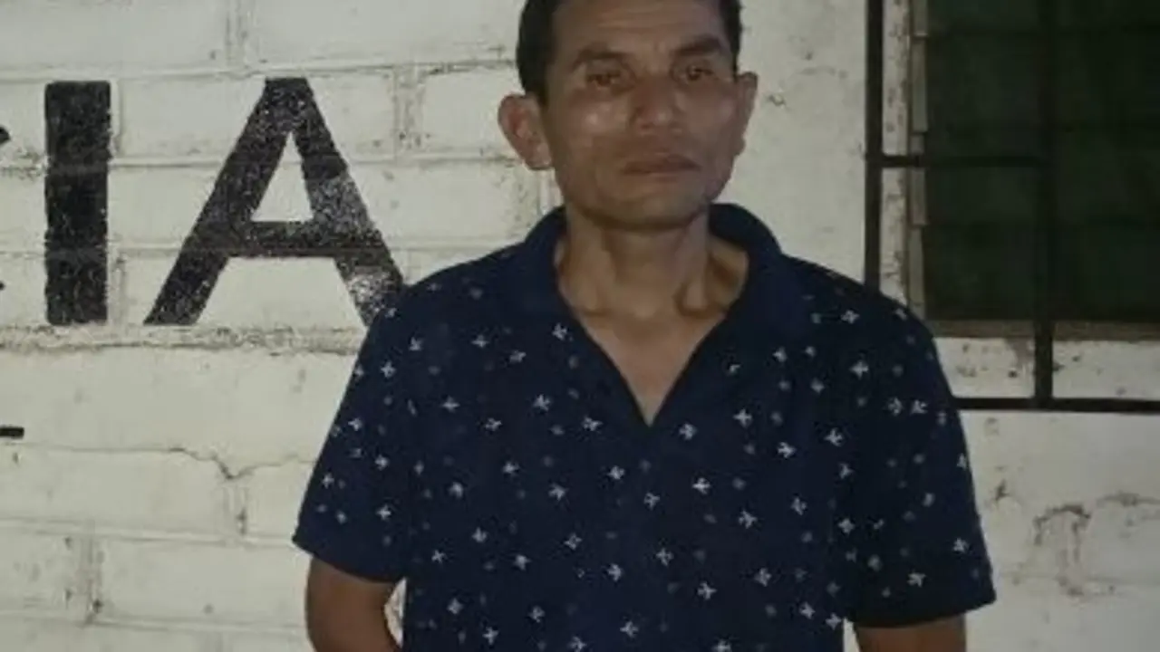 Tres balazos a su amigo