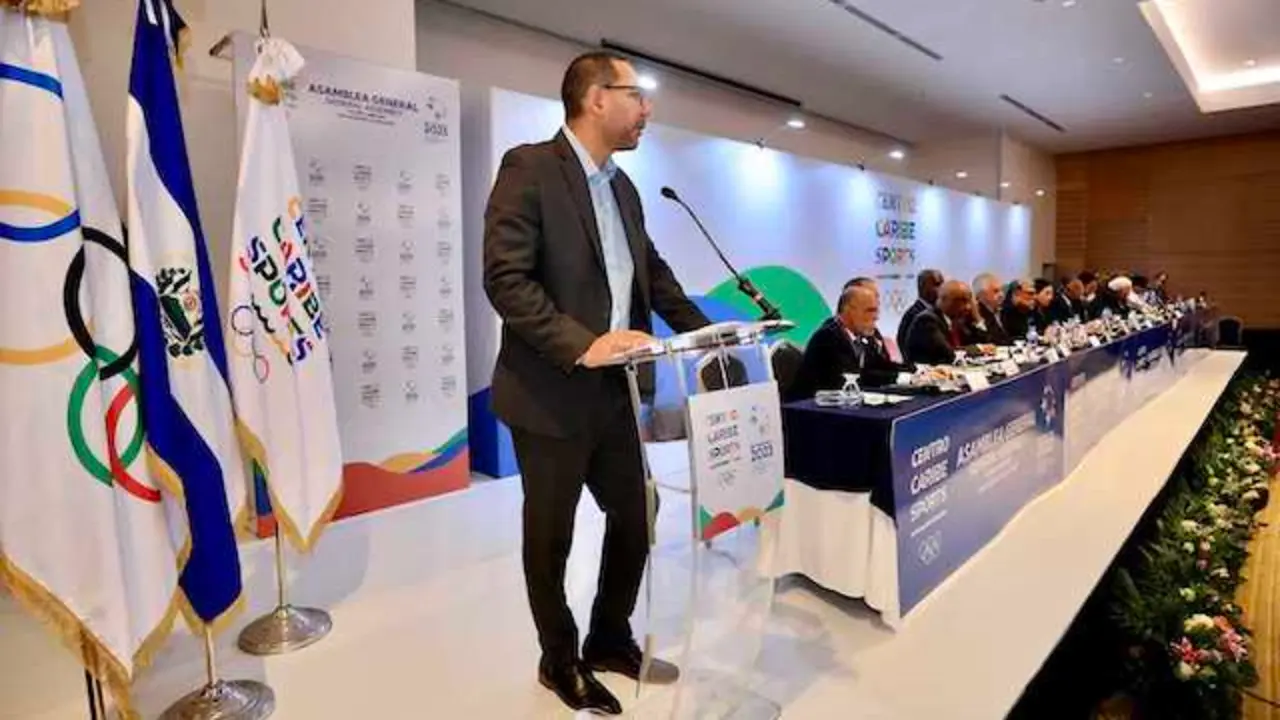 Yamil-Bukele-INDES-Asamblea-de-Centro-Caribe-Sports-22062023_02