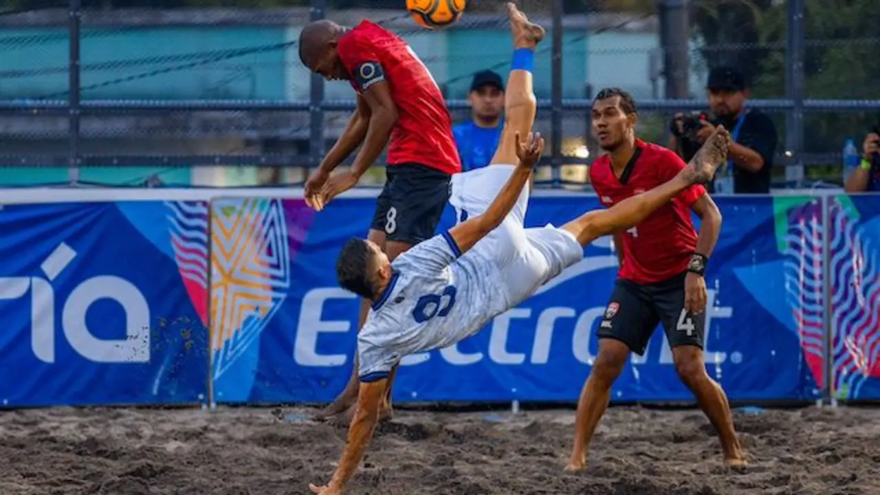 FUTBOL PLAYA SELECCION EL SALVADOR