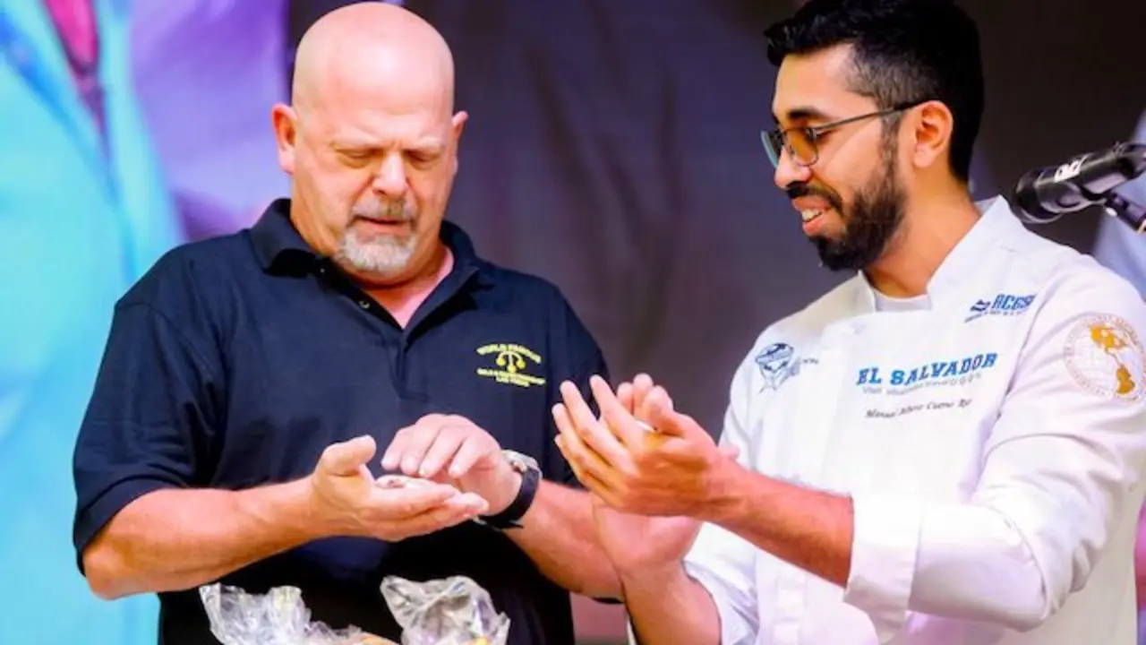 Rick Harrion pupusas el salvador