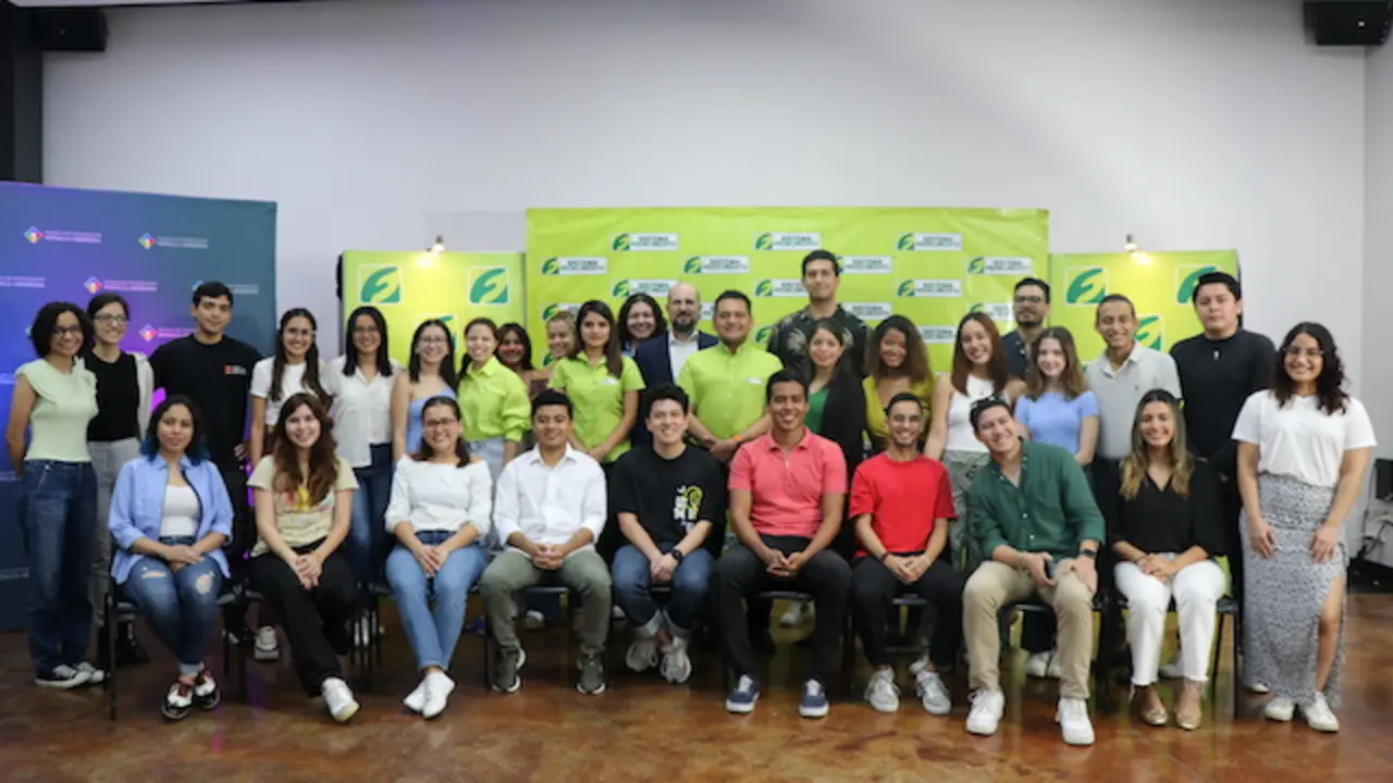 PROGRAMA BECAS FEDECREDITO