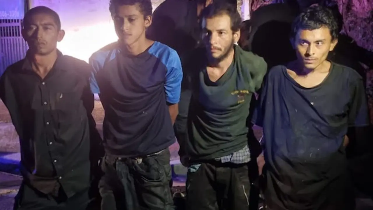 Grupo armado pandilleros Caba&ntilde;as