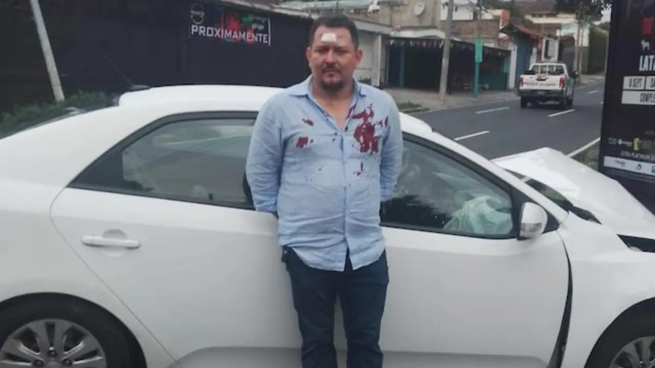 Juan Franciso Alfaro Aguilar, detenido, ebrio, dos agentes PNC lesionados