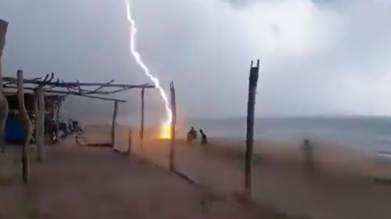 Playa Michoac&aacute;n rayo