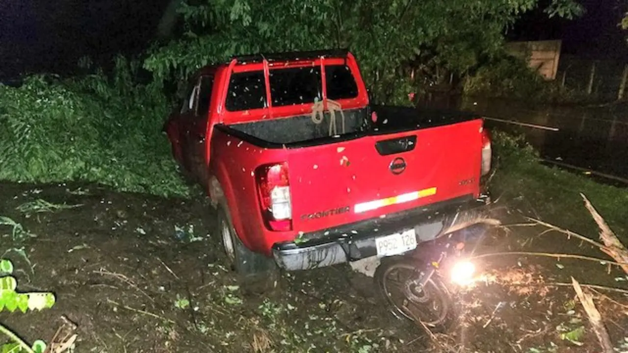 Motociclista arrollado por pick up en carretera Opico Quezaltepeque 01-11-2023