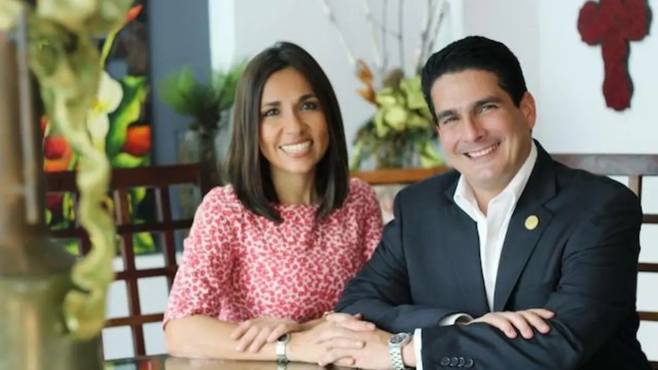 Roberto d'Aubuisson y Jackeline López de d'Aubuisson