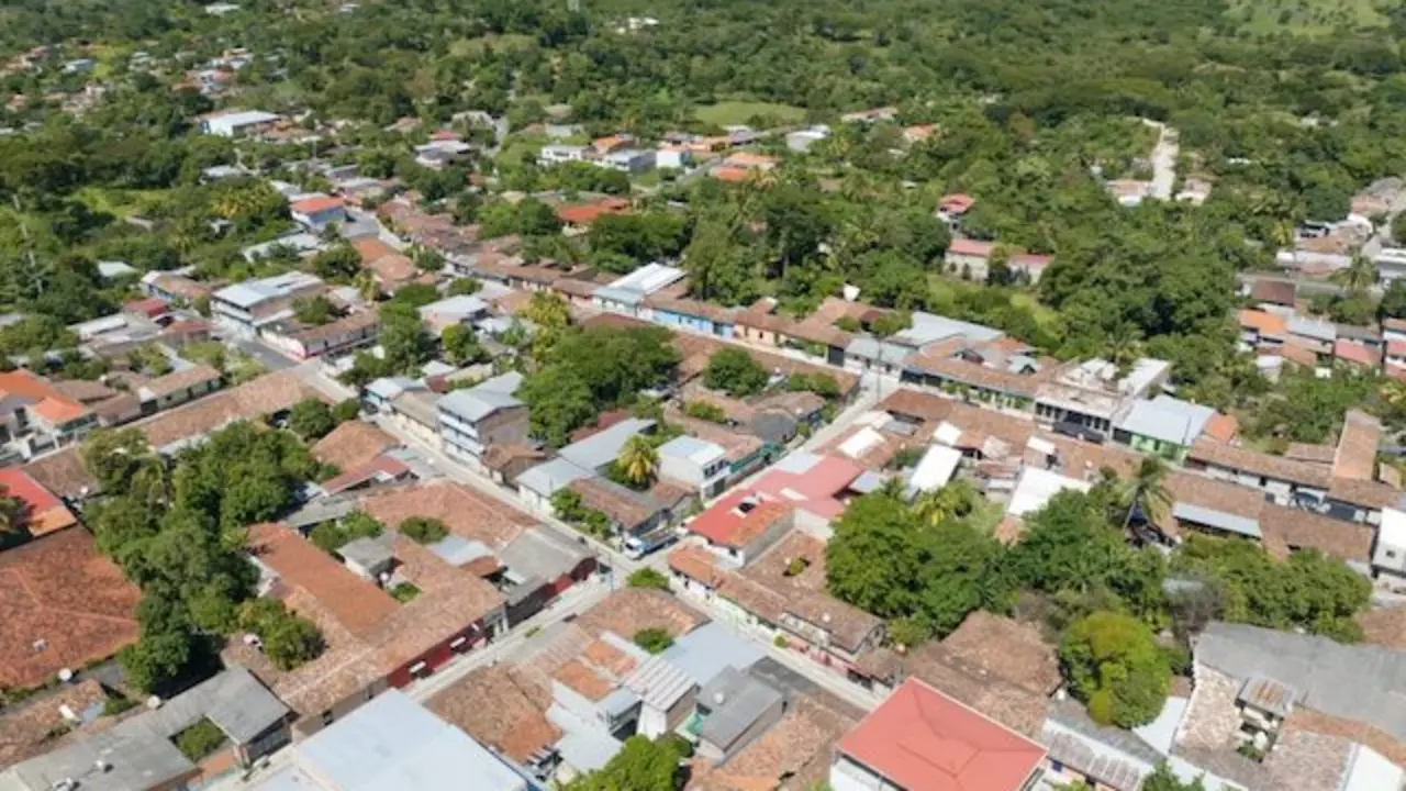 Entregan calles de San Isidro, Cabañas, Plan Nacional de Bacheo-DOM-1