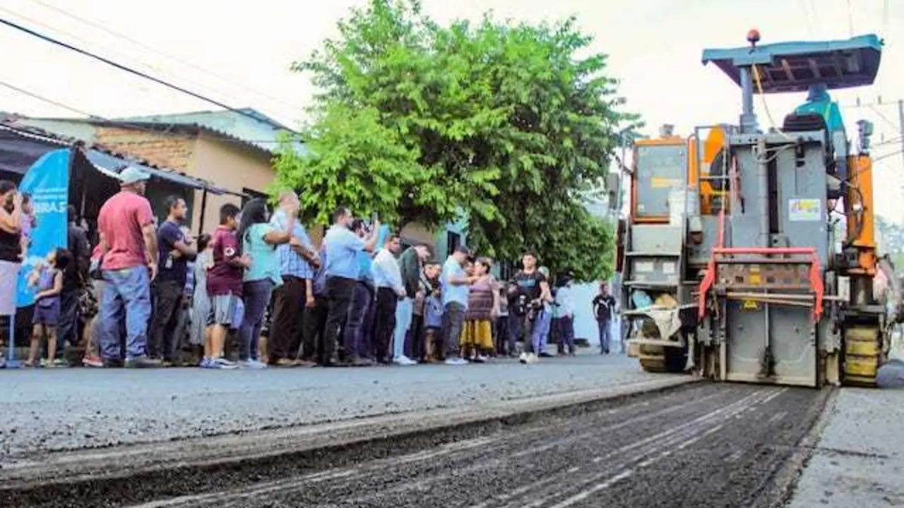 LANZAMIENTO PLAN NACIONAL DE BACHEO SONZACATE, SONSONATE