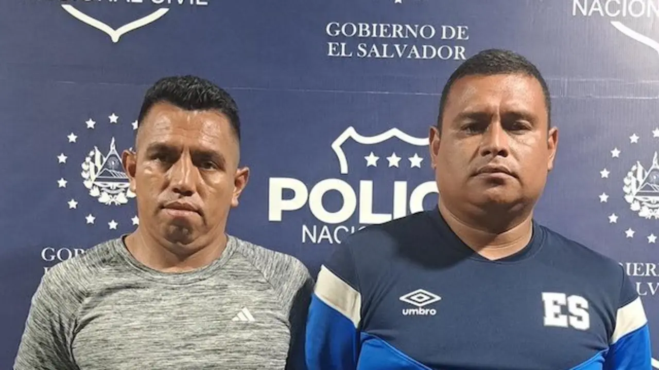 Guillermo Ramírez Ascencio y Cristian Edgardo Martínez agentes PNC extorsión