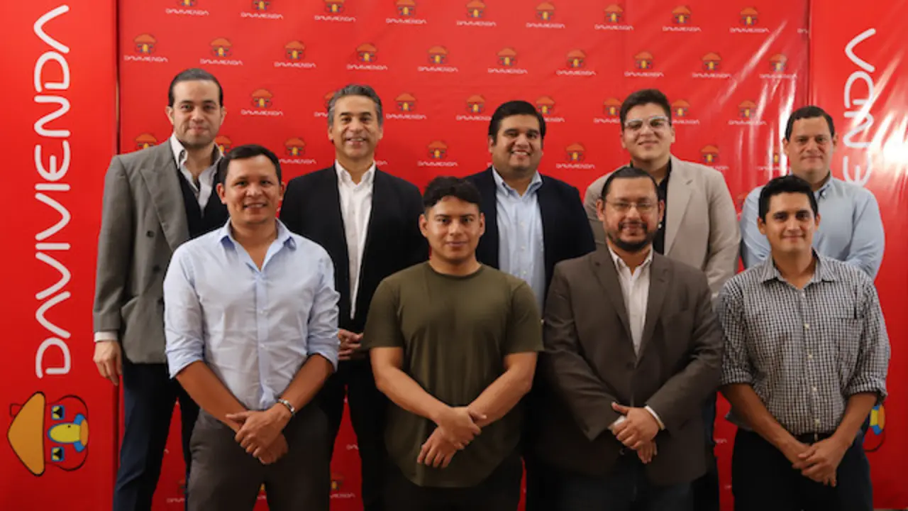 Convocatoria de la S&eacute;ptima Edici&oacute;n de Espacio TEC Davivienda 2024, en Centro Financiero en San Salvador, El Salvador, el 20 de mayo de 2024.
Foto Banco Davivienda/ Salvador Mel&eacute;ndez