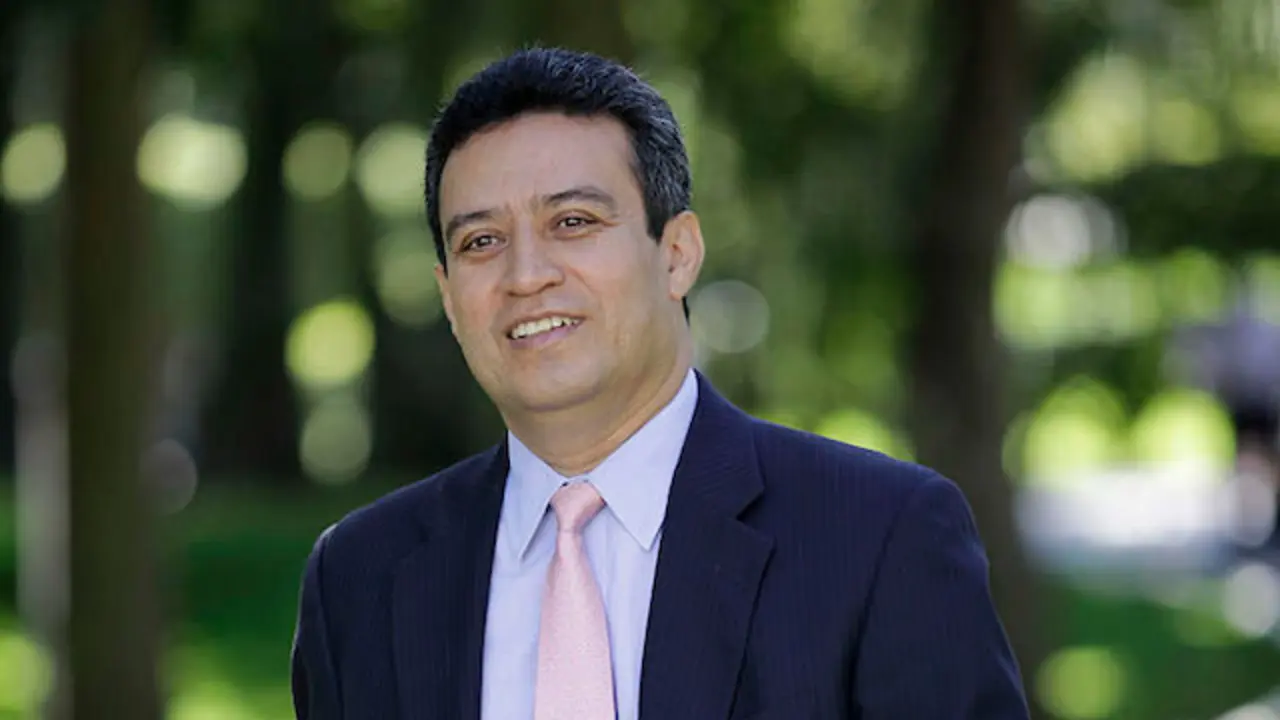 Camina---ALEX_SEGOVIA_LANZAMIENTO_FONDO_APUESTA_POR_INVERSION_2