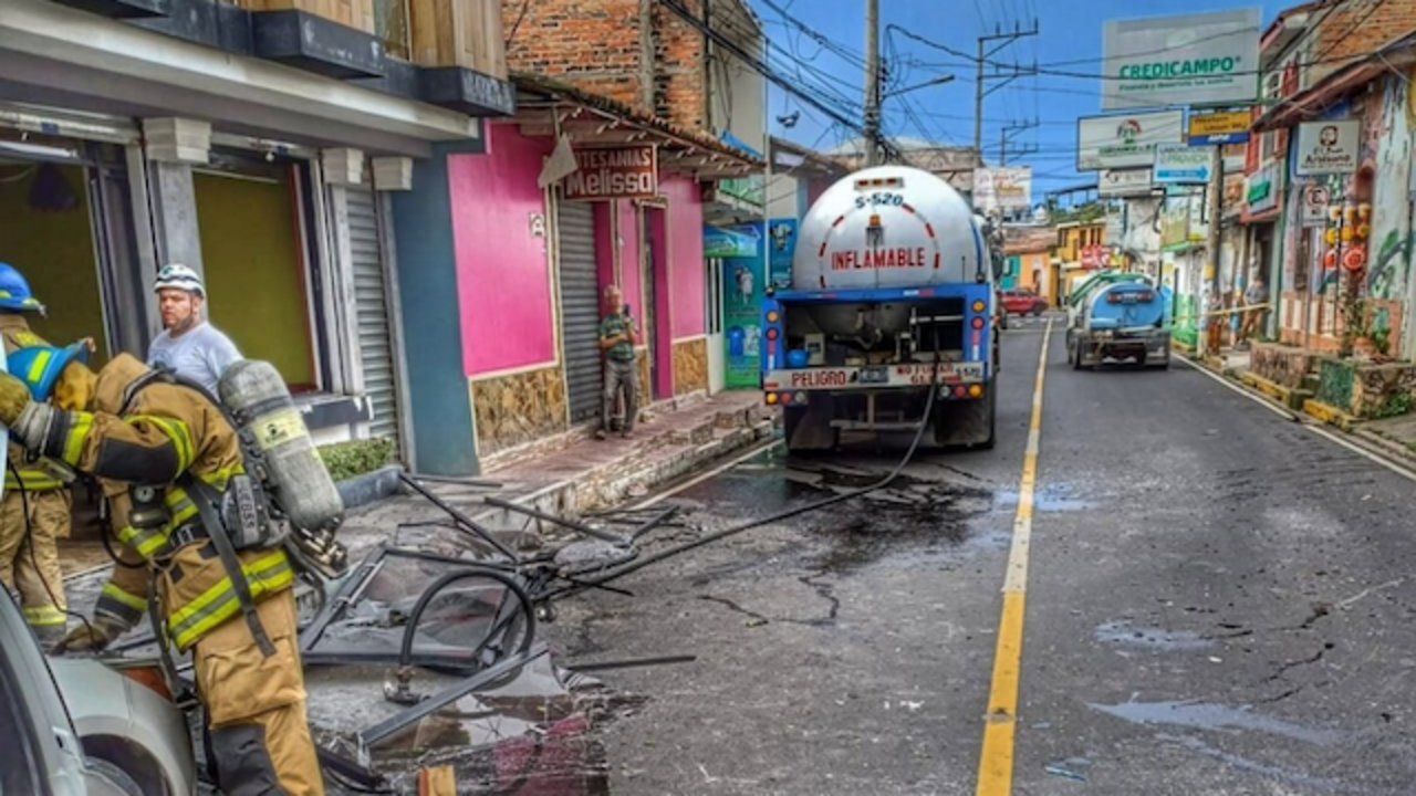 Explosión restaurante steak house Ilobasco 22-06-2024