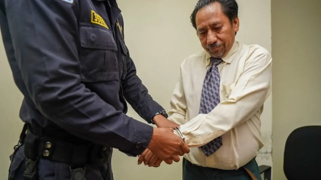 Douglas Maudiel Cañas Reyes, fiscal San Marcos, revelación de hechos, actuaciones o documentos secretos por empleado oficial, acoso sexual e infidelidad en la custodia de documentos o registros públicos