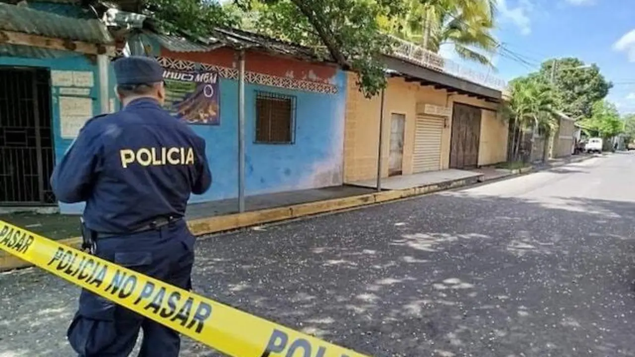 Homicidio cinta amarilla colonia Jardín San Miguel