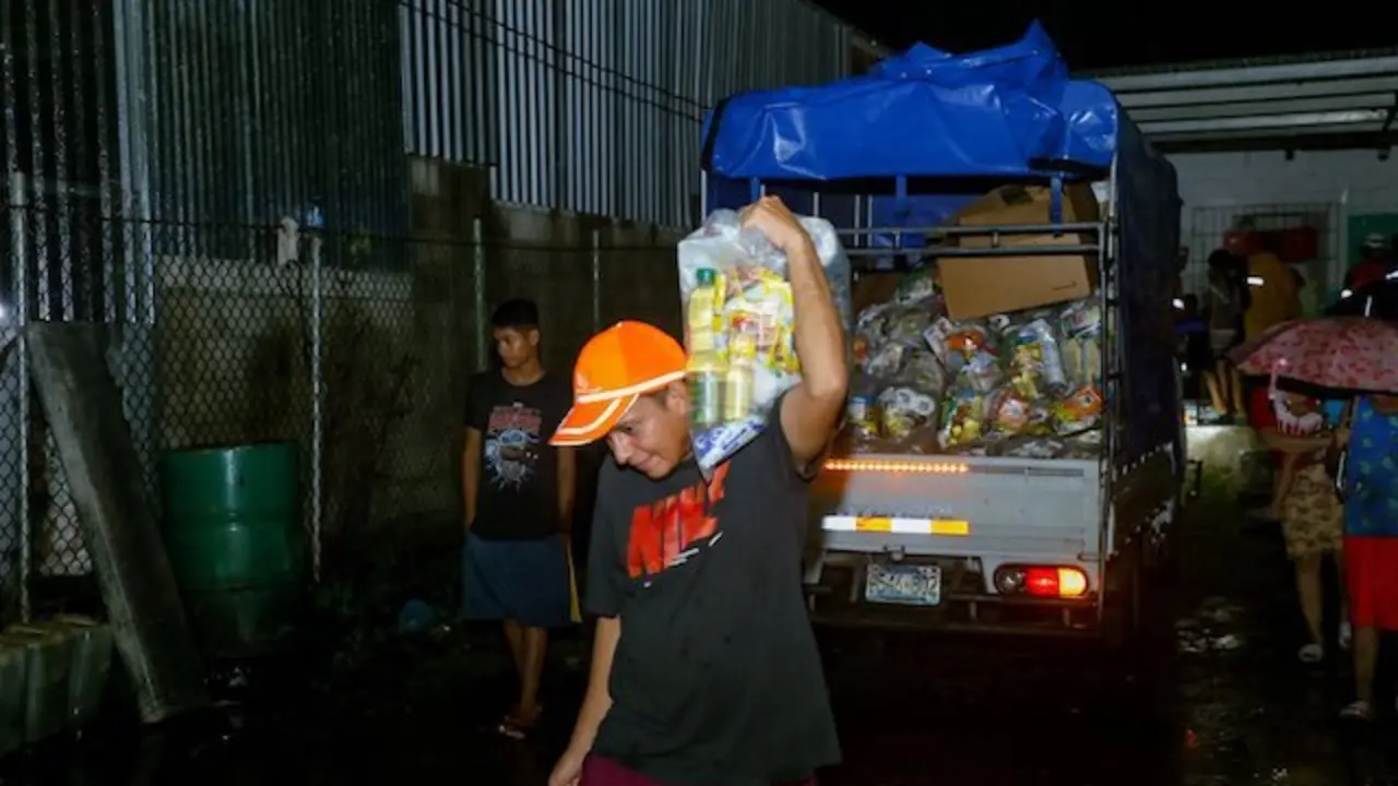 Ayuda a familias afectadas Sara 17-11-2024