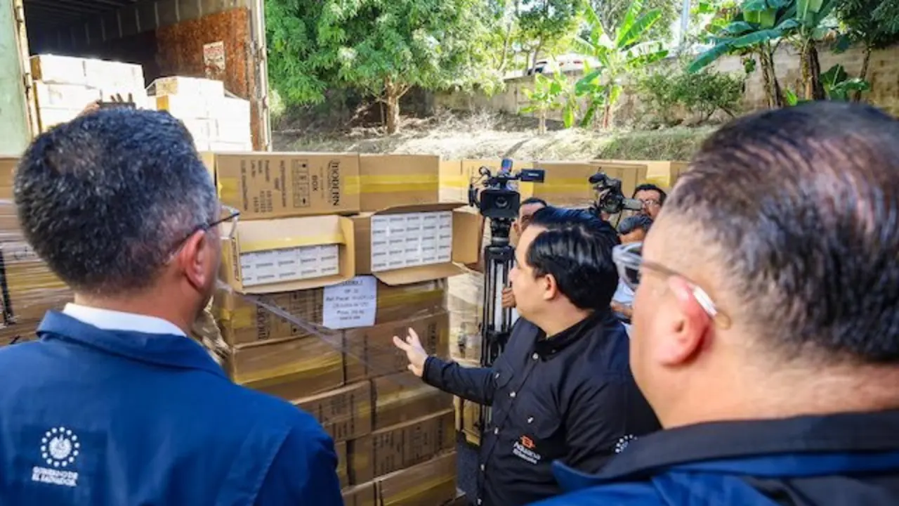 Destrucción de cigarrillos de contrabando 11-12-2024