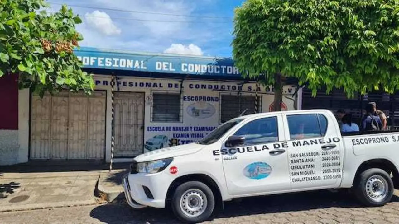 Empresa examinadora Escoprond red de corrupción licencias de conducir