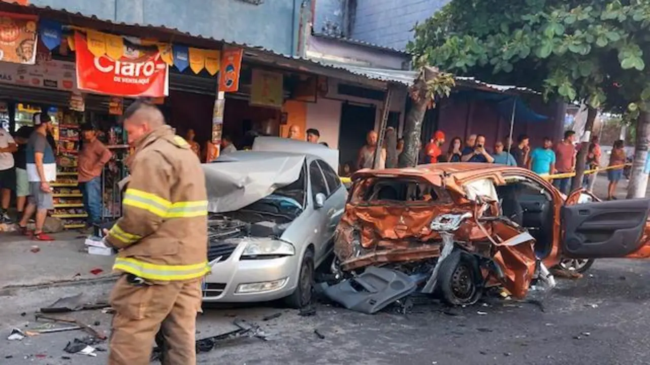 Accidente de tránsito Loma Linda San Salvador 20-02-2025