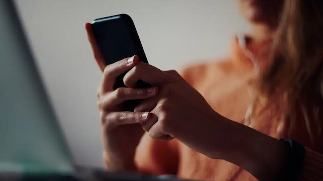 Teléfono celular copia