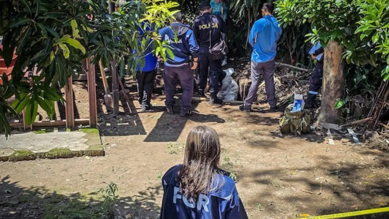 FGR anciano 82 años