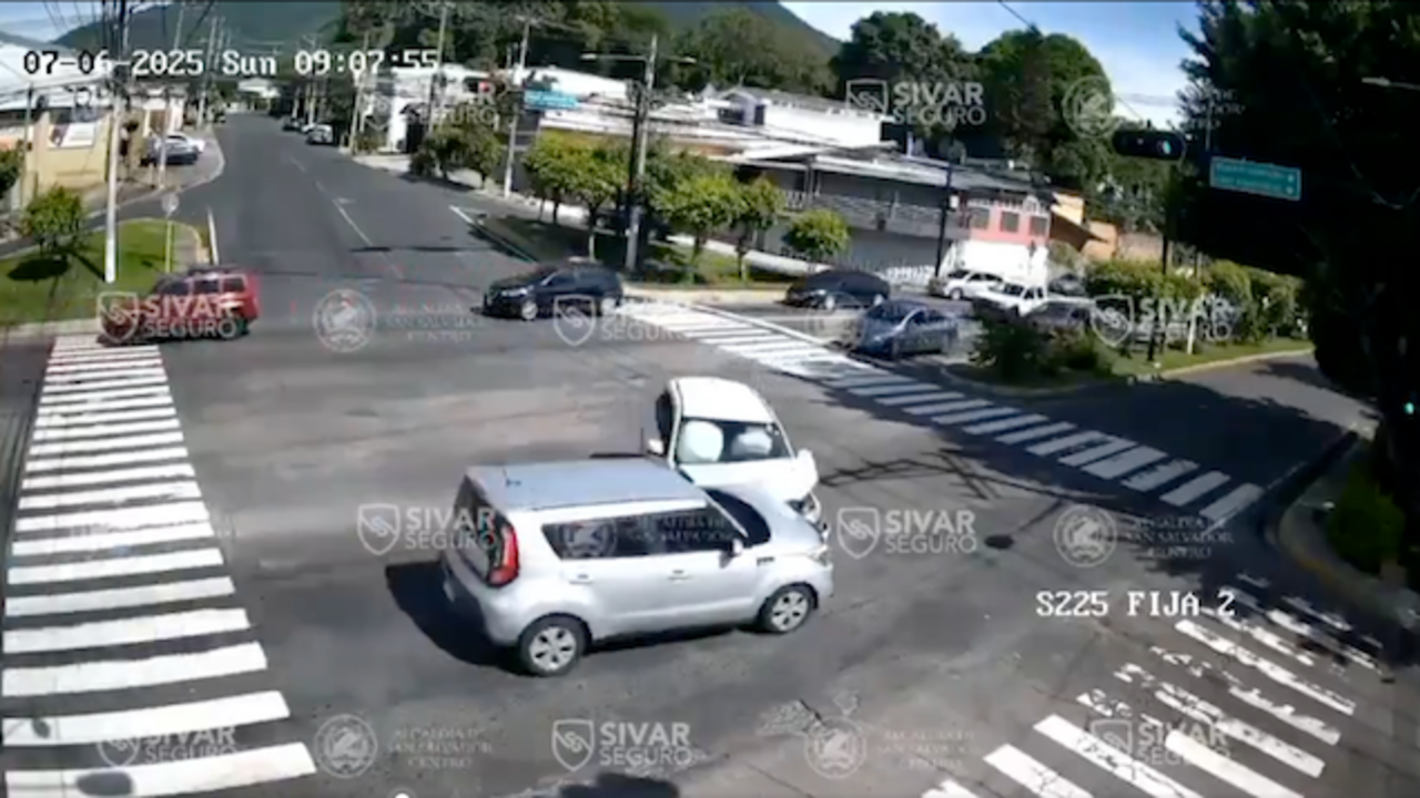 Accidente de tránsito sobre el bulevar Constitución y calle Motocross, 06-07-2025